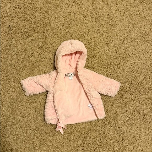 Widgeon Other - Widgeon Baby Pink Faux Fur Full Zip Baby Girl Coat 6 Months